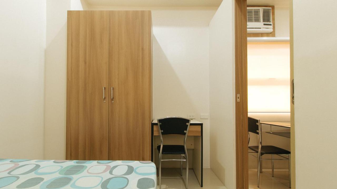 Jhocson Residences *