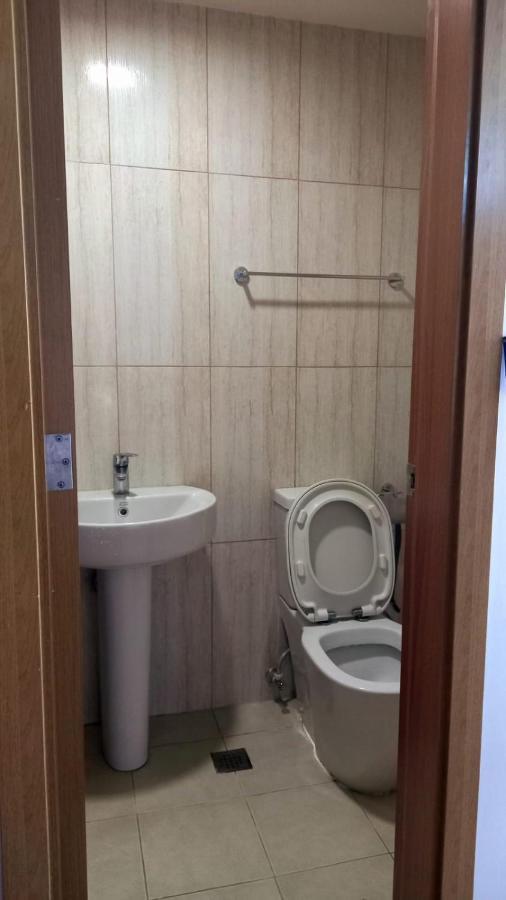 Johnstay Apartment Manila