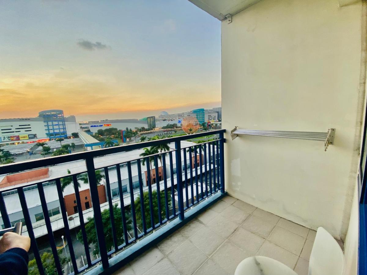 Apartment Madison's Place At Sea Moa Manila