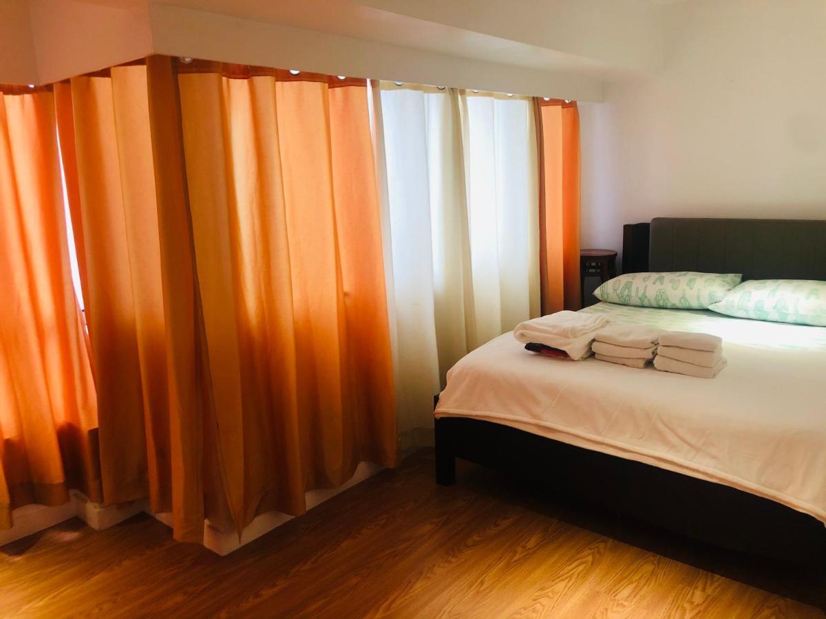Apartment Antonios Place 2br Loft At Fort Victoria Bgc W/ Free Wifi & Netflix *