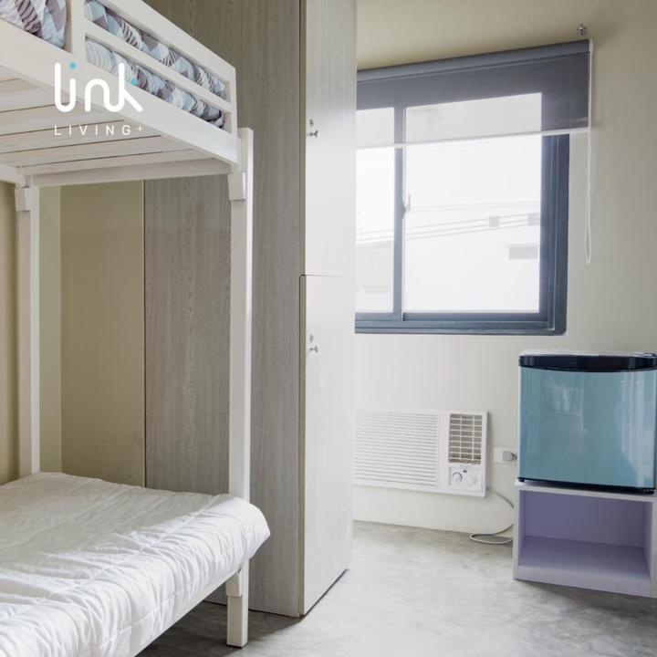 Estrella & Bunk Beds Capsule hotel *
