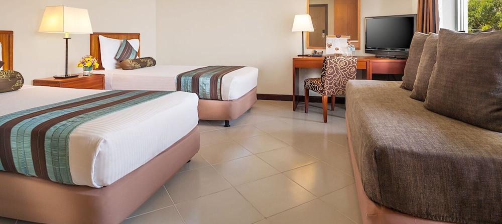 Kimberly Hotel Manila