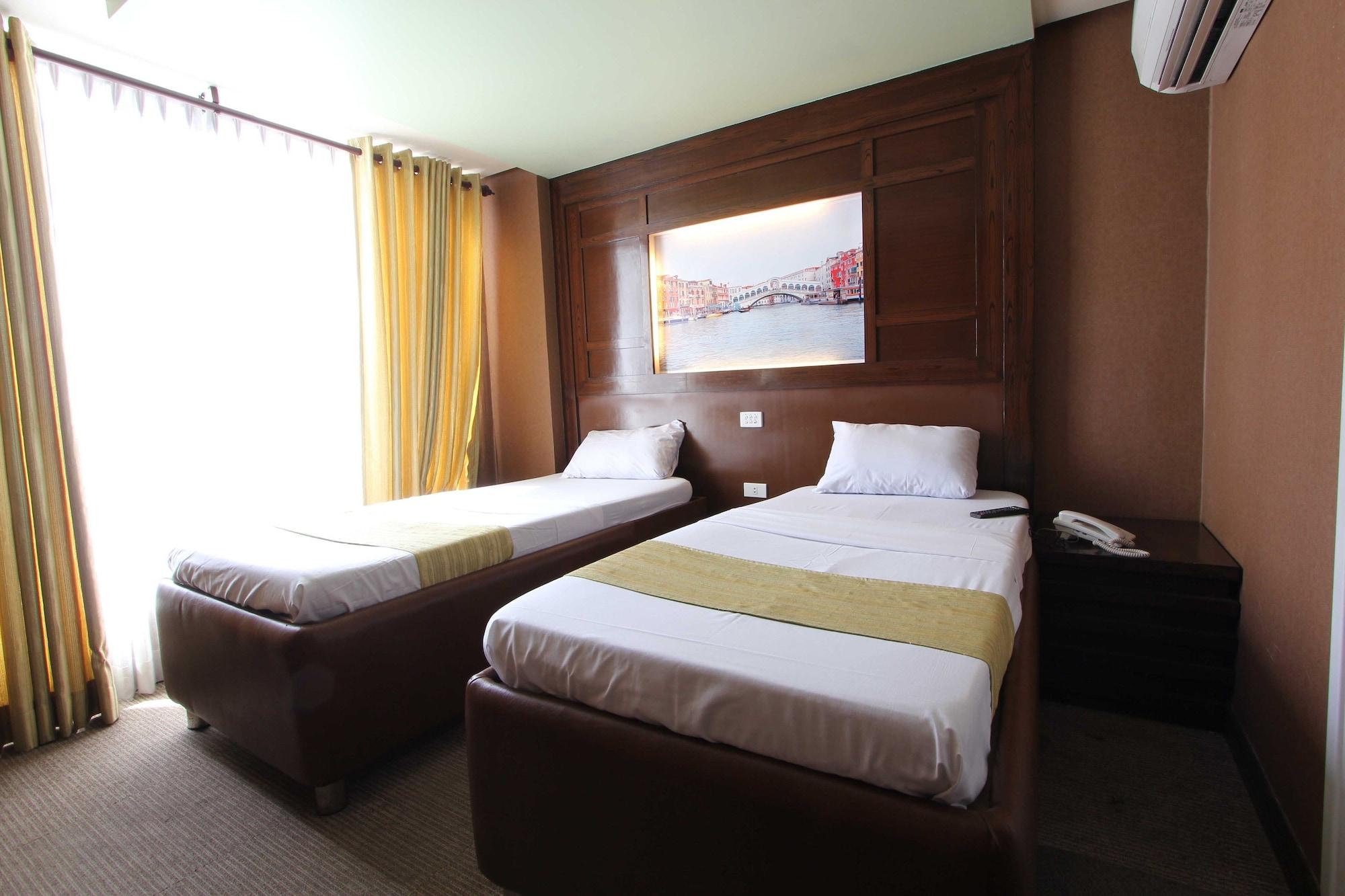 Eurotel Pedro Gil Hotel