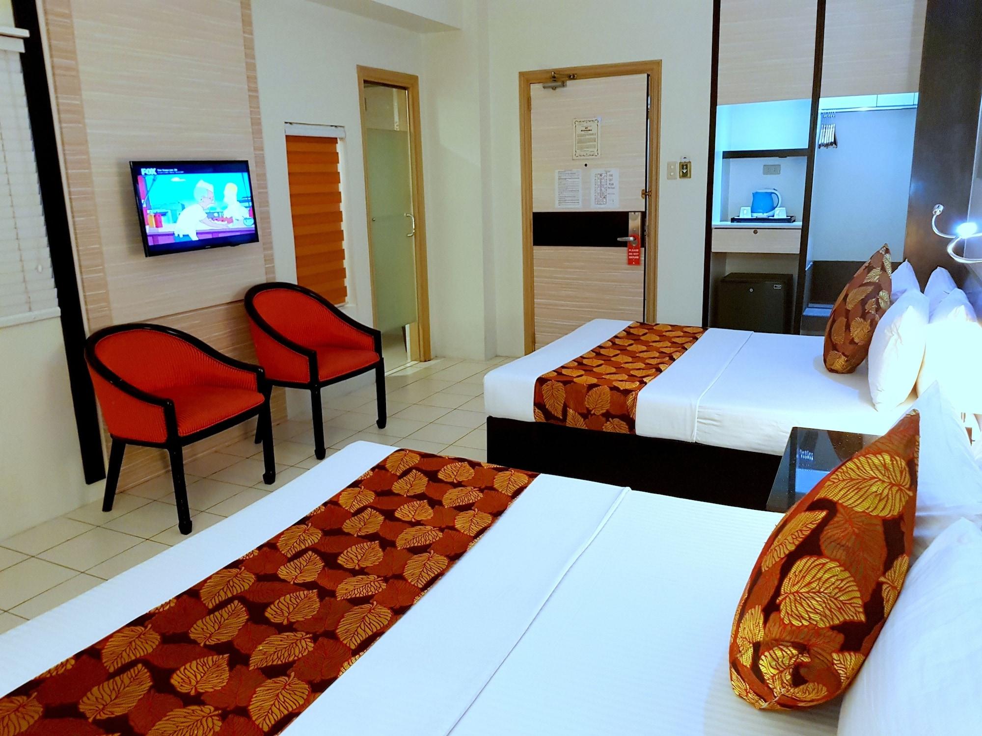 Executive Plaza Hotel 3*