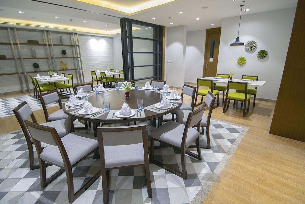 Hotel Lucky Chinatown Binondo 3*