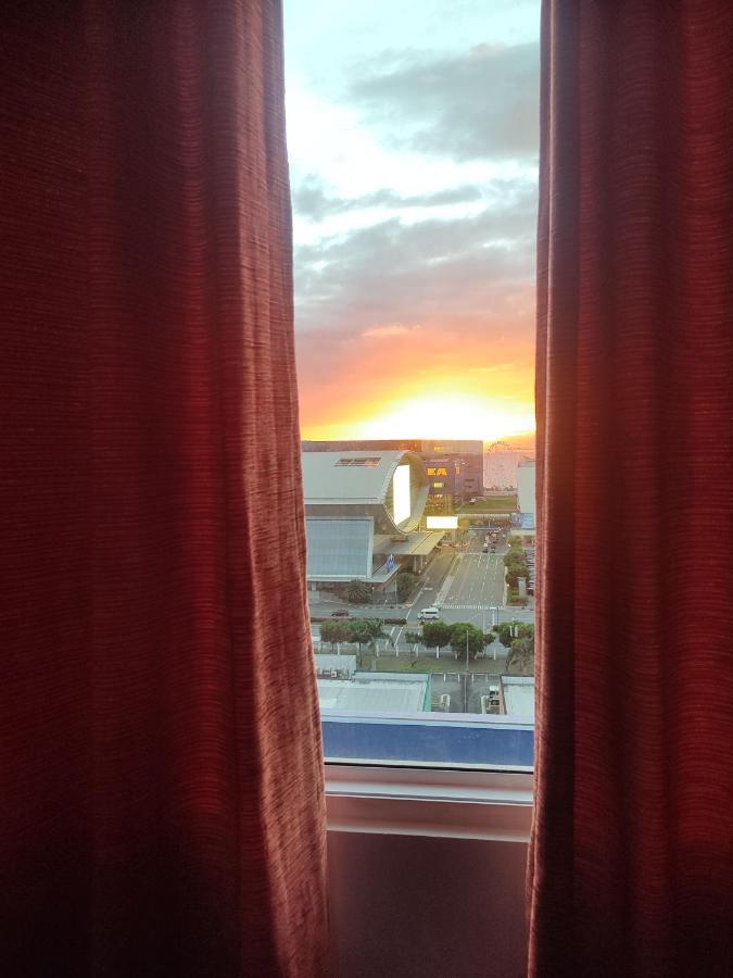 Sea Residences Moa - Ruffa's Place Aparthotel