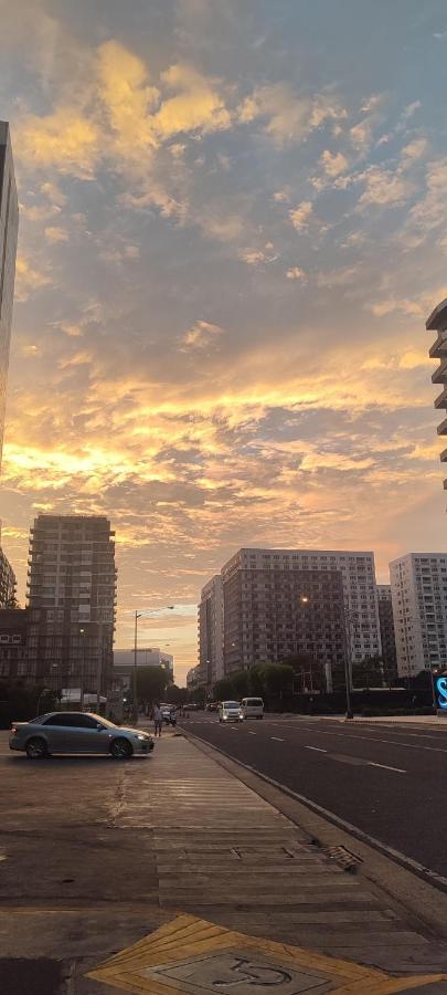 Sea Residences Moa - Ruffa's Place * Manila