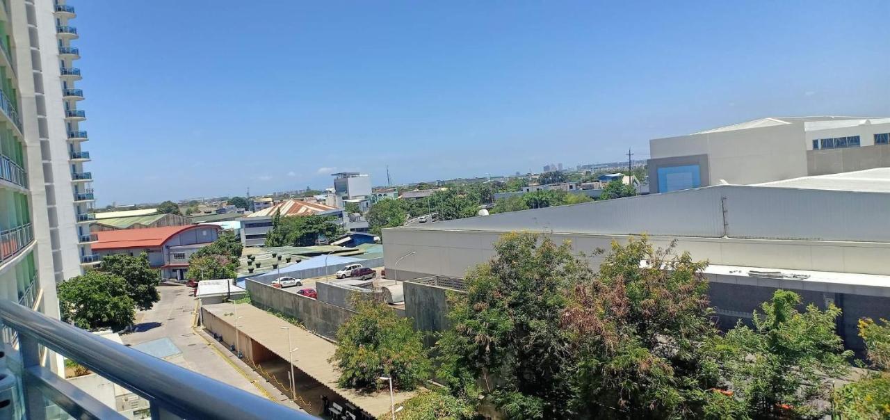 Azure Residences By Florendo * Manila
