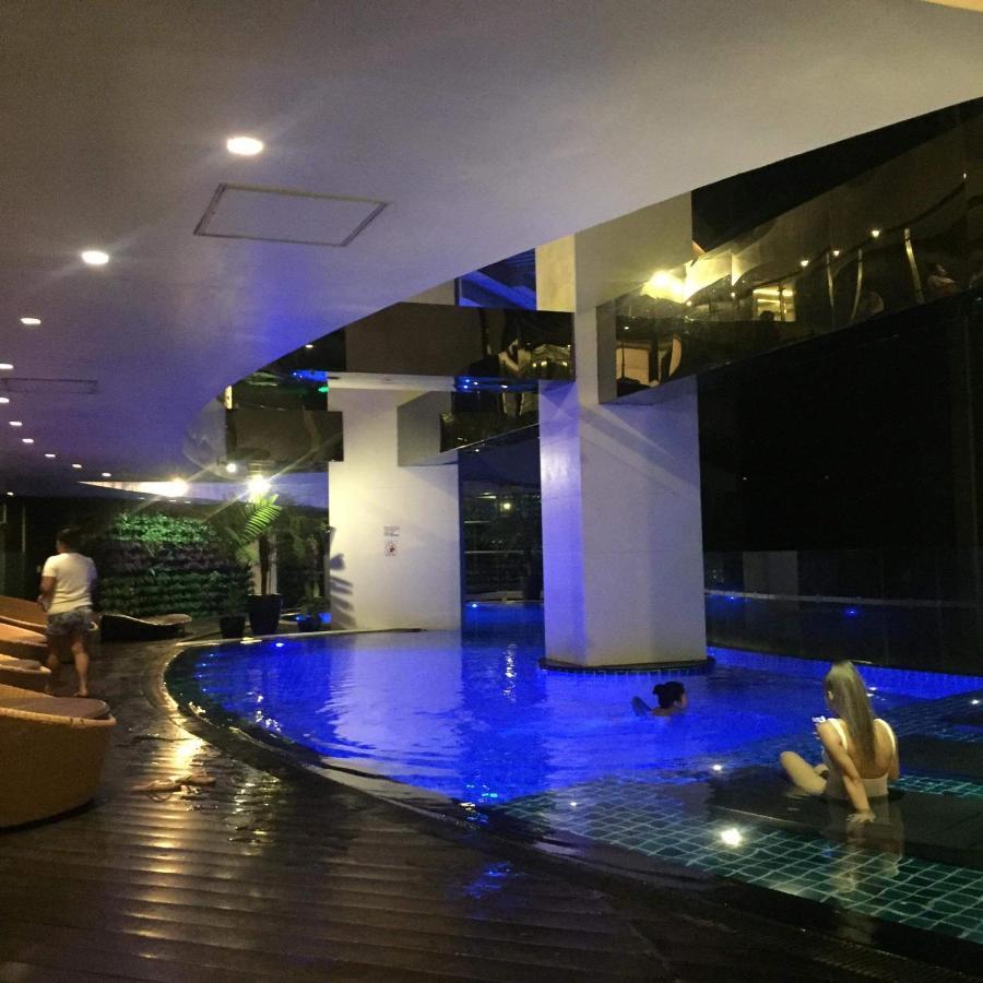 Taguig 1 Bedroom With Balcony Grace Residences Near Bgc Apartment Manila