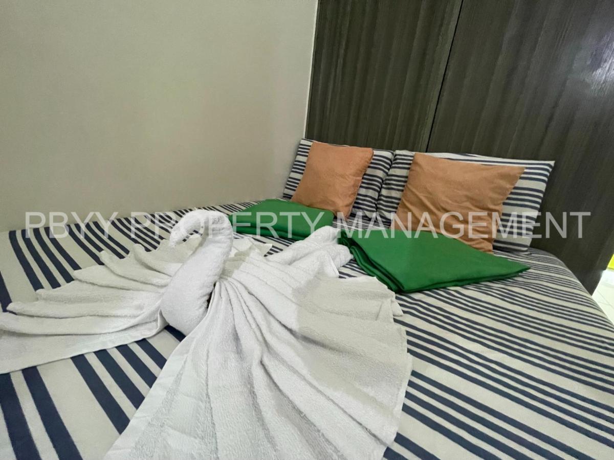 Stays At Residences With Balcony Free Breakfast For 2 Manila