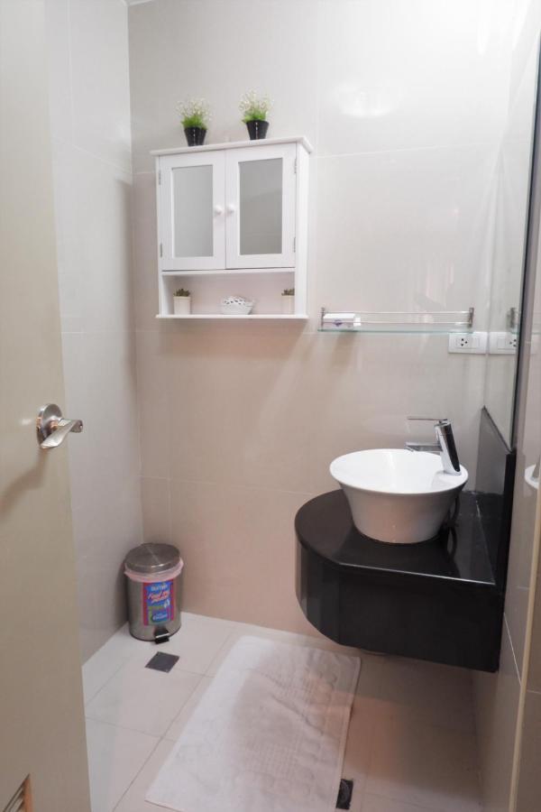 Apartment Sarasota Residential Manila
