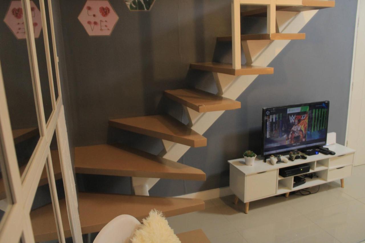 Apartment A2j Bgc Luxury 2br Loft Near Burgos Circle, Malls *
