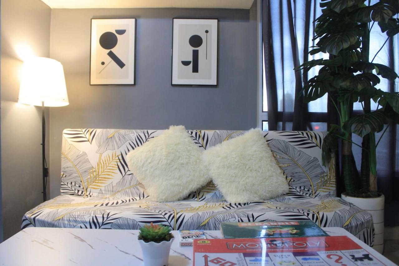 A2j Bgc Luxury 2br Loft Near Burgos Circle, Malls * Manila