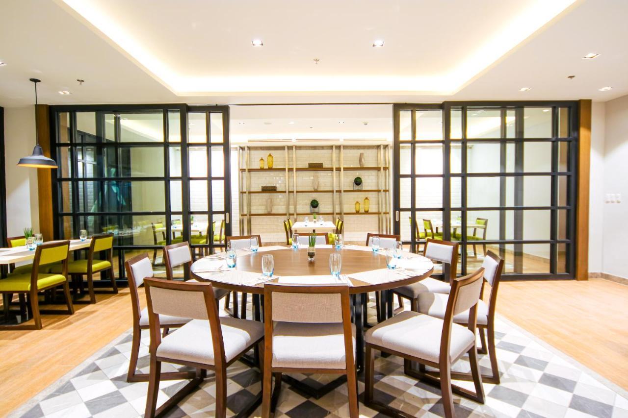 Hotel Lucky Chinatown Binondo 3*