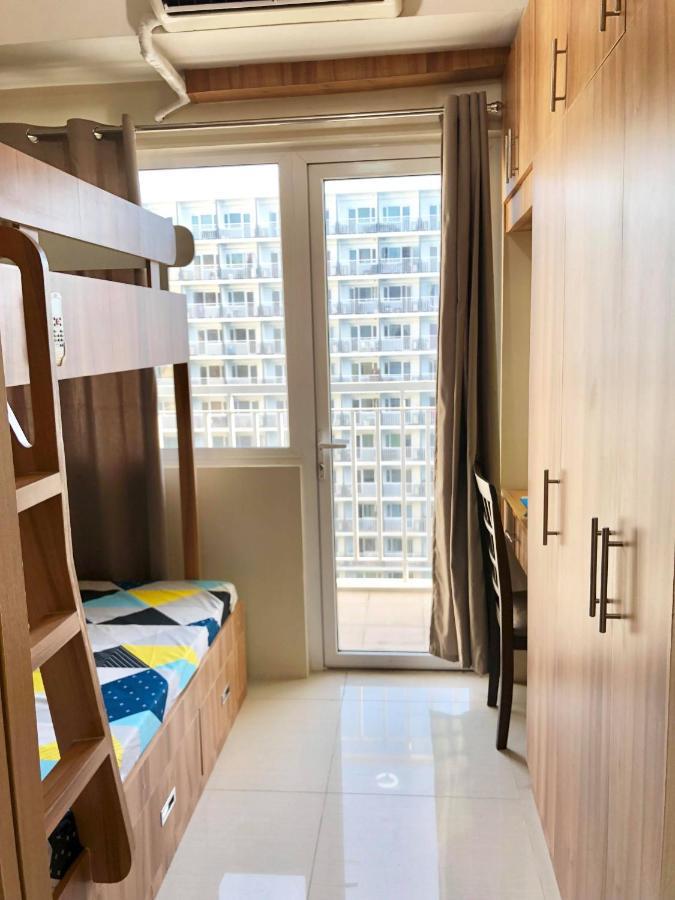 Rlr At Shell Residences Manila