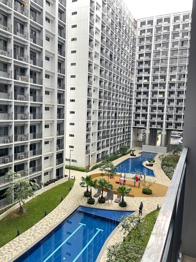 Yournest @ Shore 2 Residences - Fast Wifi+ Netflix Apartment