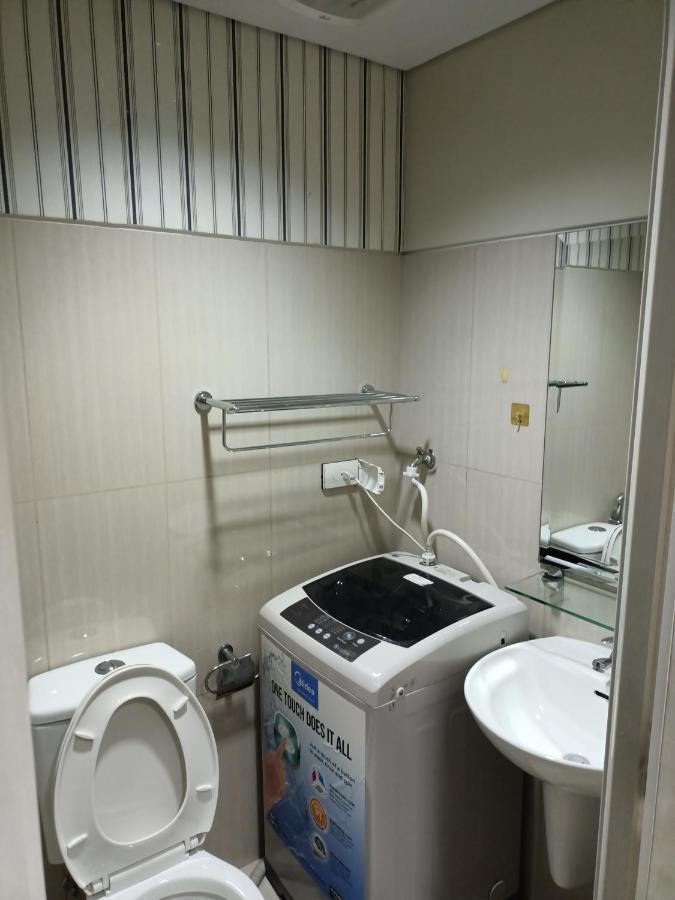 Shell Residences Jas Place Manila