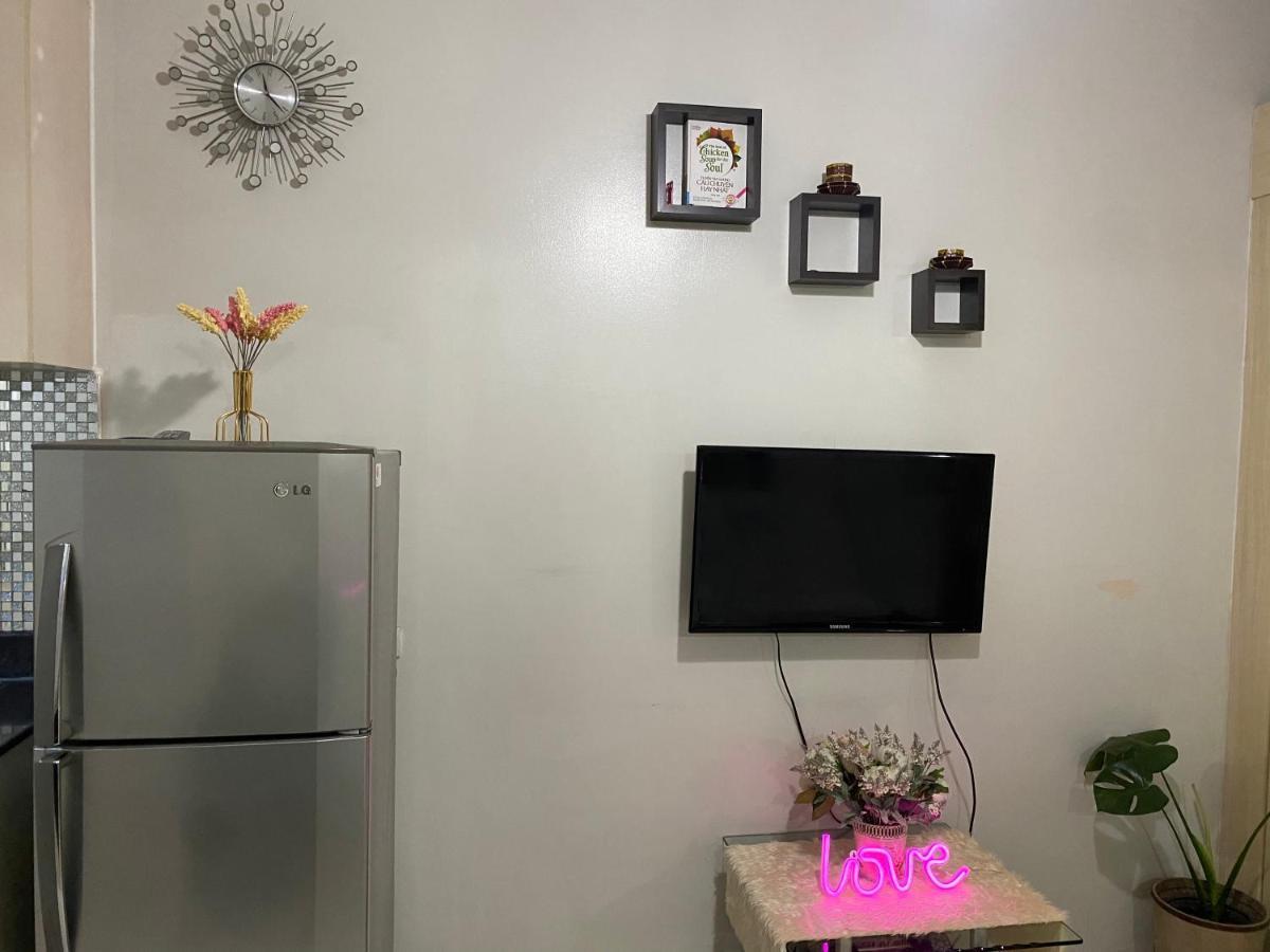 Madison's Place At Sea Moa Apartment *