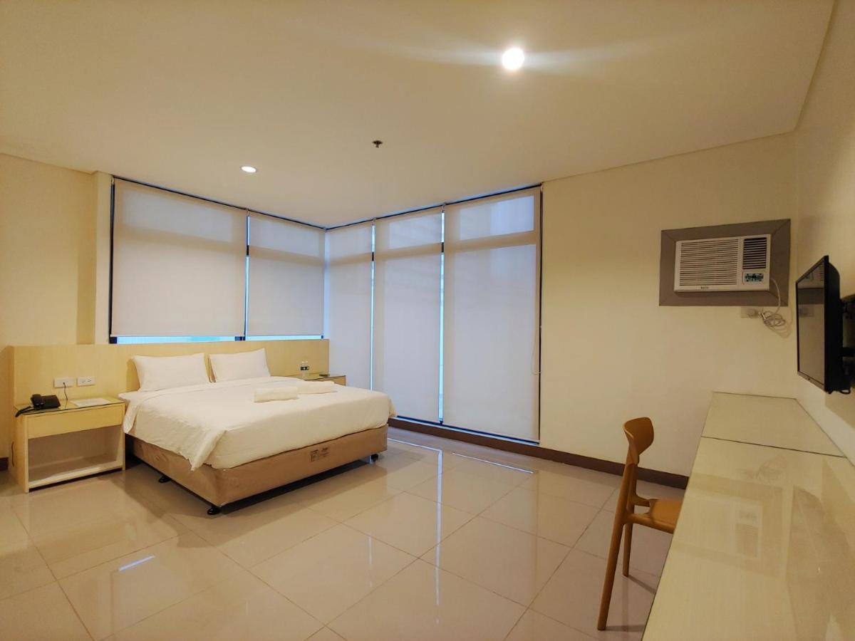 Hotel Kaizen Manila