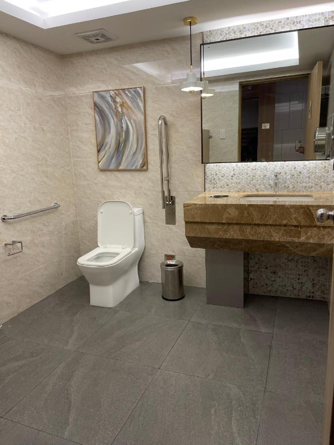 Staycation Shell Residences Apartment *