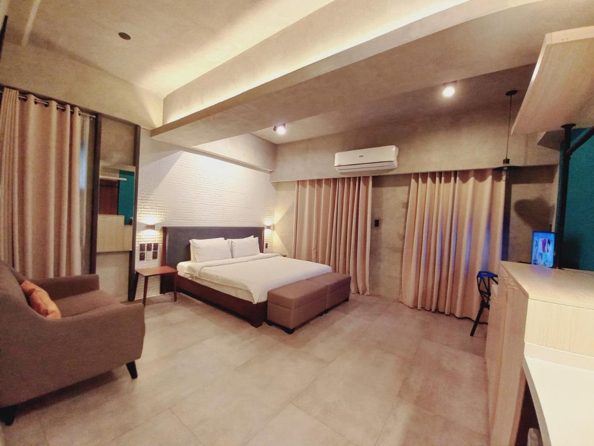 Spacious 2pax Allowable Up To 5pax 17077 Apartment *