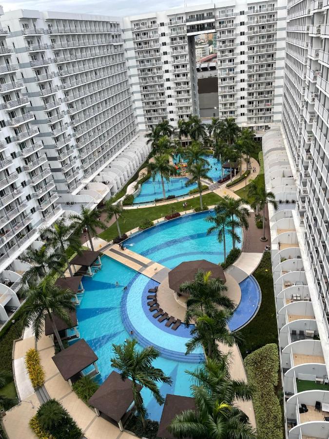 Apartment Staycation Shell Residences *