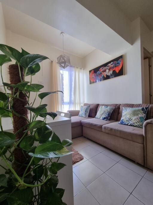 One Bedroom In Makati * Manila