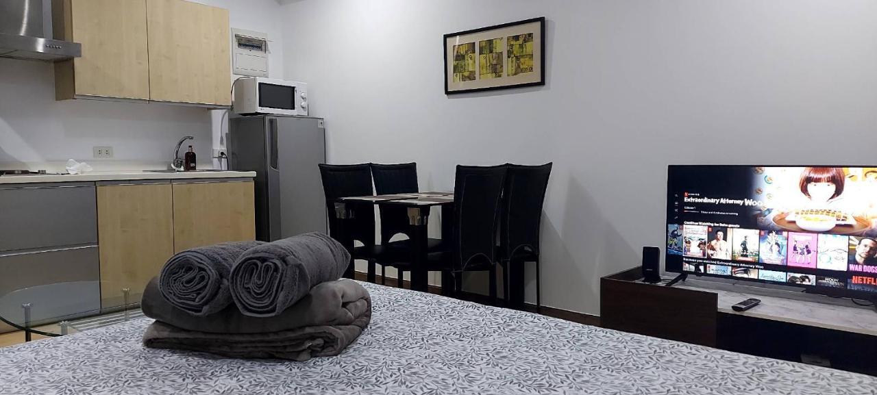 N Place At Soho Apartment *