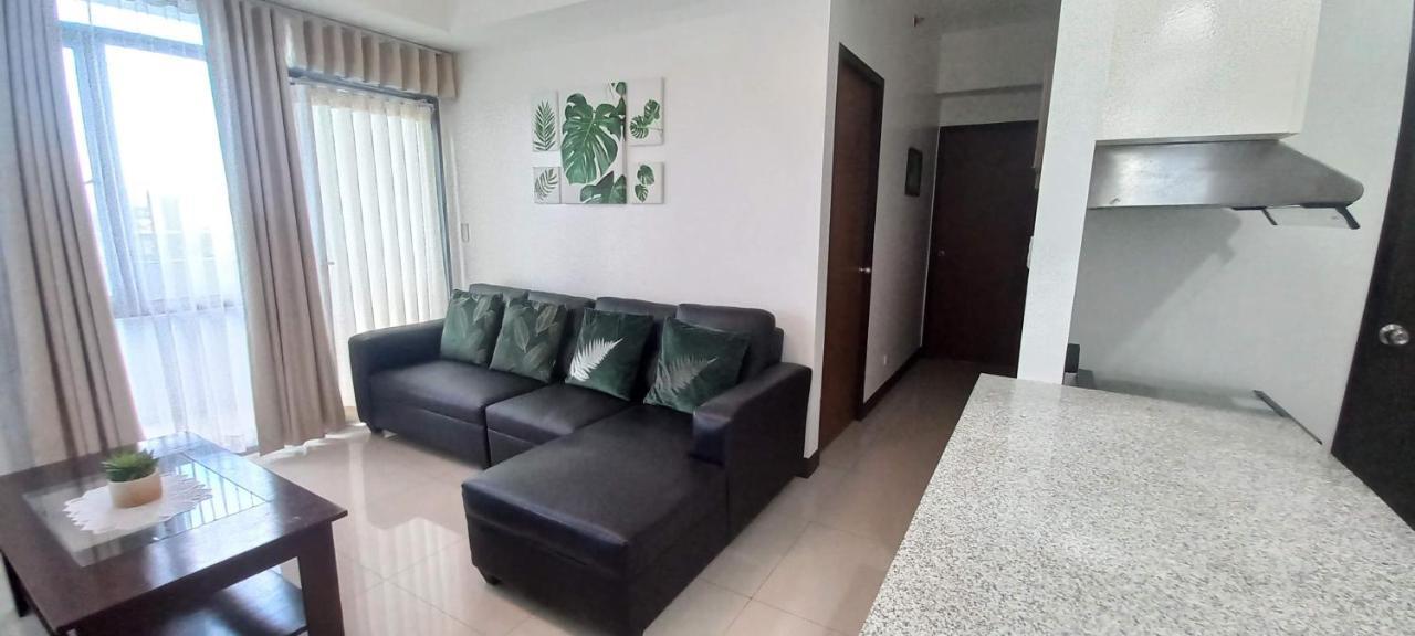 Spacious 2br At Manhattan Heights Aparthotel