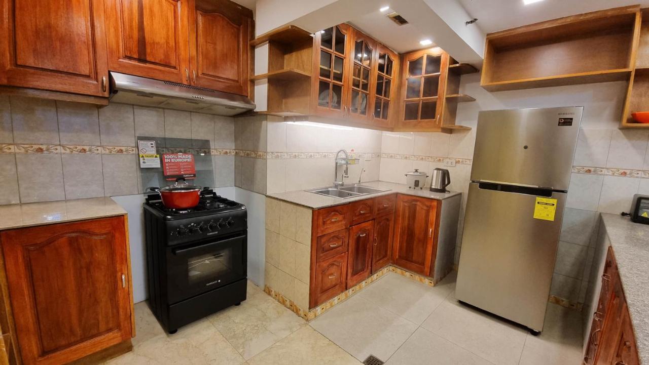 Marina Residential - Rare Units Apartment