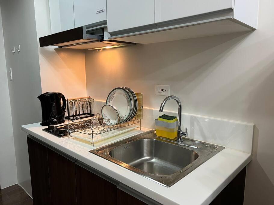 Apartment Air Residences - 1bedroom Unit With Balcony - Wifi & Netflix
