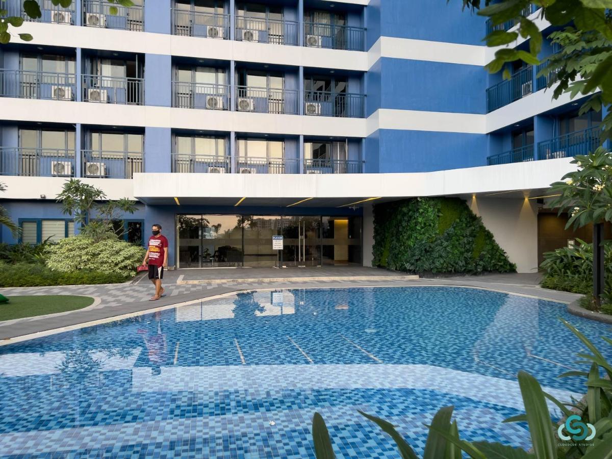 Staycation By Ness In Ayala Makati Apartment Manila