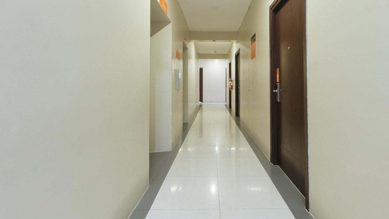 Reddoorz Near Nakpil St Taft Avenue Hotel *