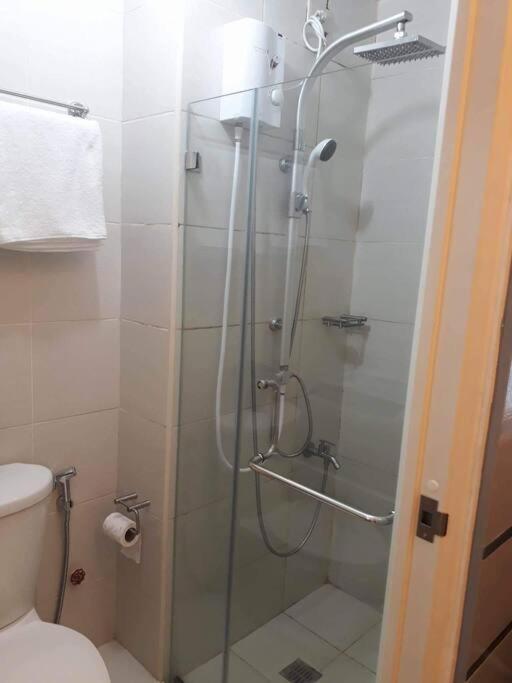 Apartment Exclusive Furnished 1 Bedroom In Bel-air Makati