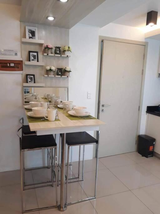 Exclusive Furnished 1 Bedroom In Bel-air Makati Apartment Manila