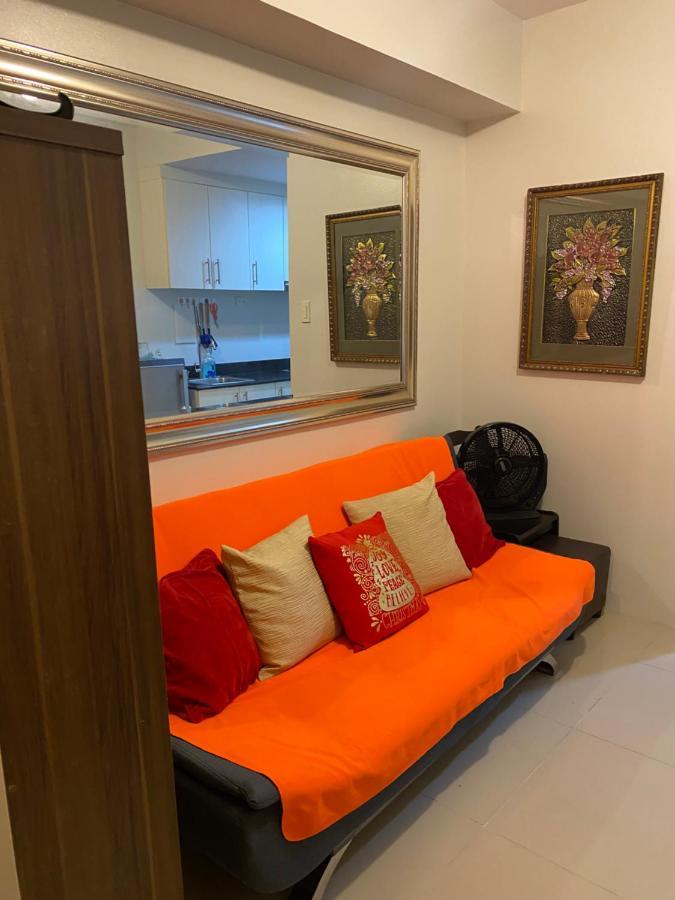 The Right Key @ Sea Residences * Manila