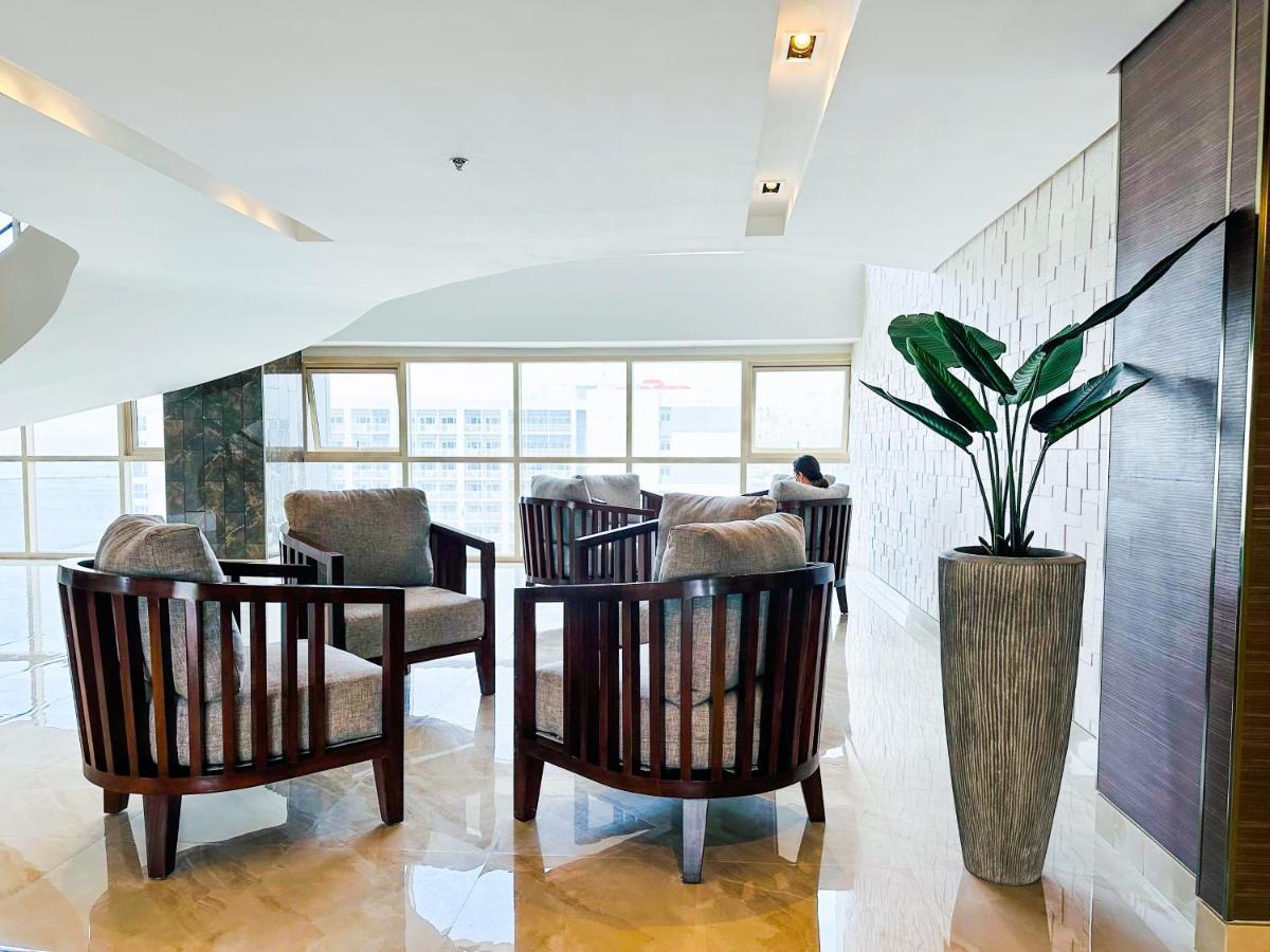 Apartamento 1 Bedroom Near Ccp Roxas Boulevard Pasay *