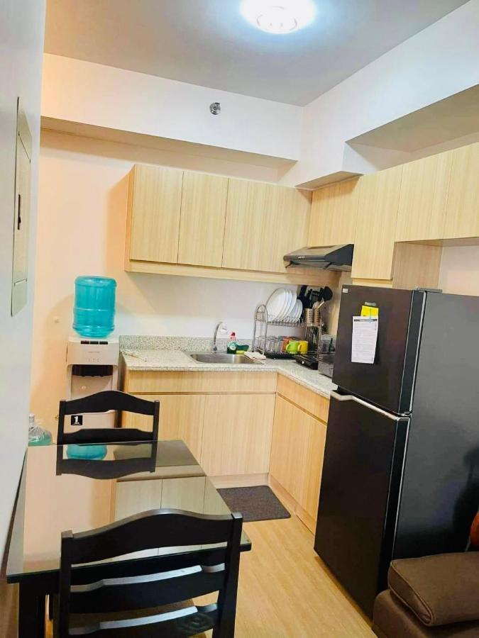 Apartamento 1br Unit At Celandine Near Ayala Cloverleaf Mall *