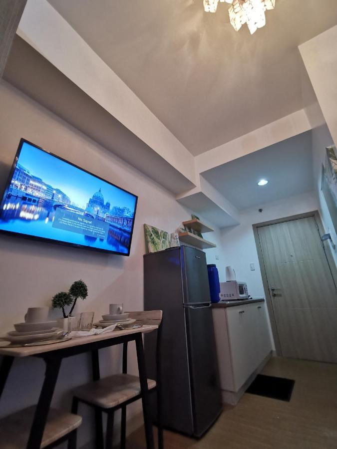 Nathan's Pad @ Grace Residences Nr. Bgc * Manila