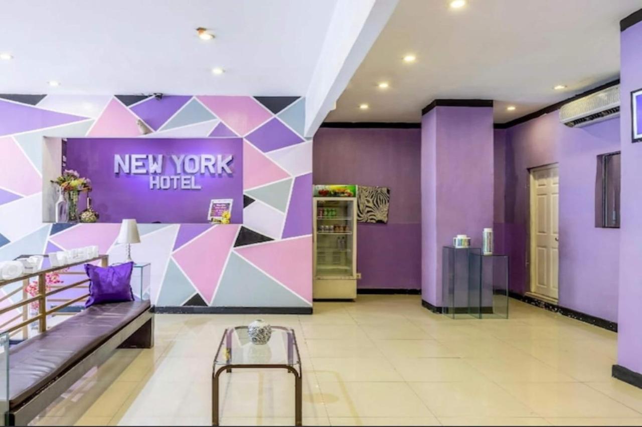Oyo 920 New York Miami Hotel
