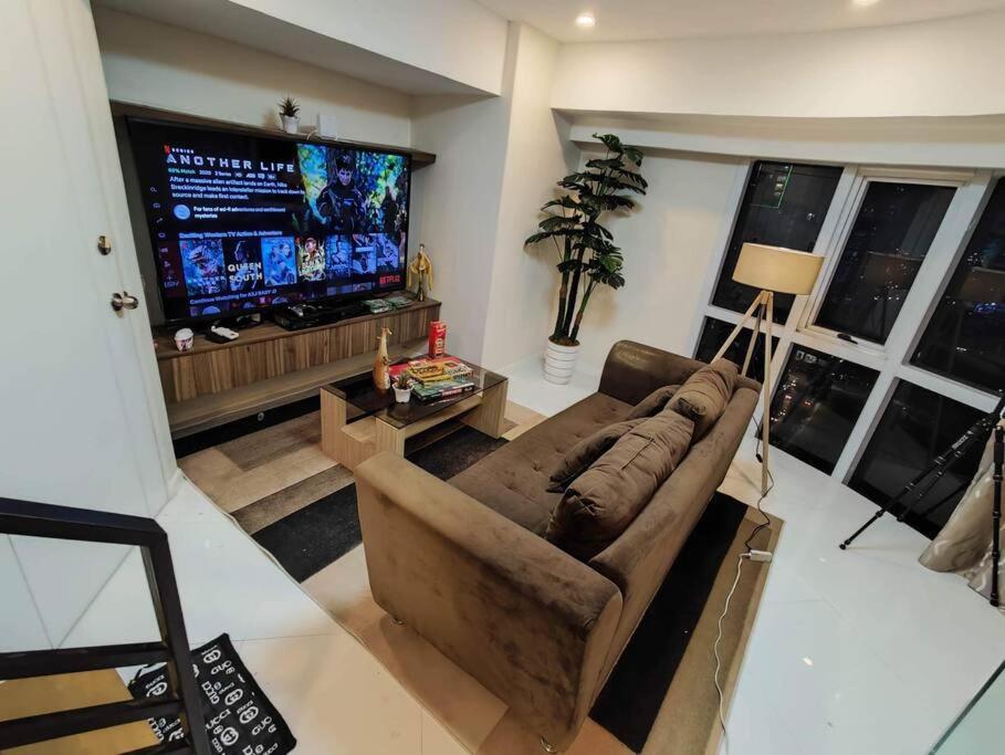 Apartamento A2j Luxury 2br Near High Street Bgc Taguig *