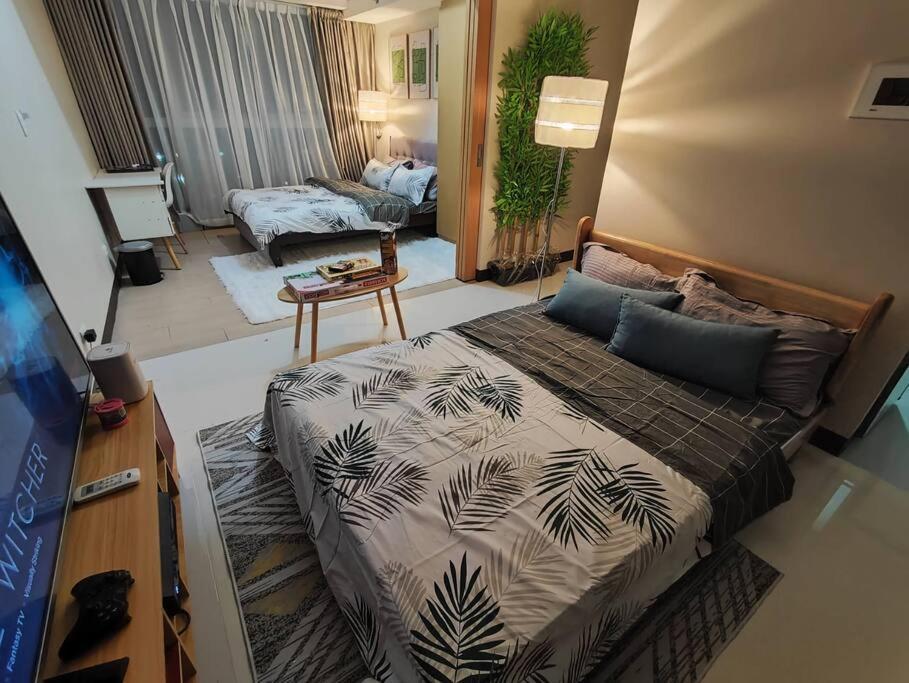 Apartment A2j Luxury 2br Near Uptown Mall Bgc Taguig