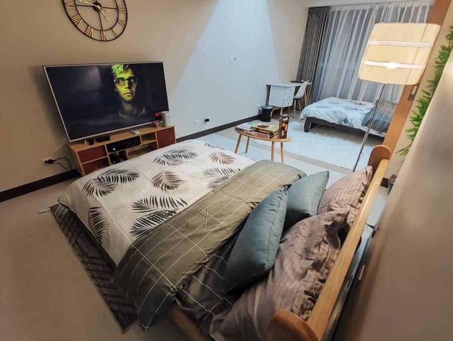 Apartment A2j Luxury 2br Near Uptown Mall Bgc Taguig