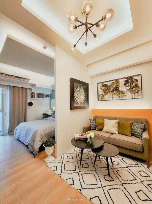 Venice View Balcony At Mckinley Hill Apartment Manila