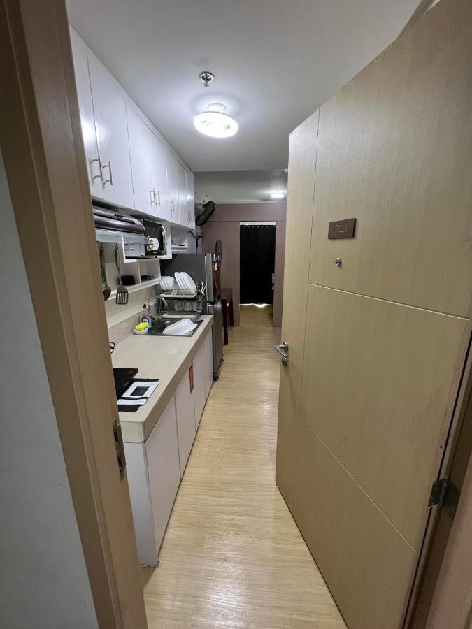 Xny At Smdc Trees Residences Quezon City-1 Bed W Balc Apartment