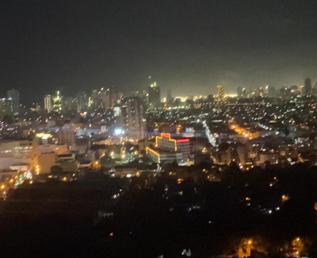 Apartment Exclusive Furnished 1 Bedroom In Bel-air Makati *
