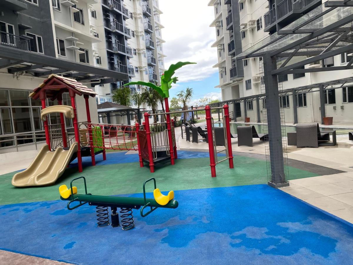 Apartment Vine Residences Tower1 *