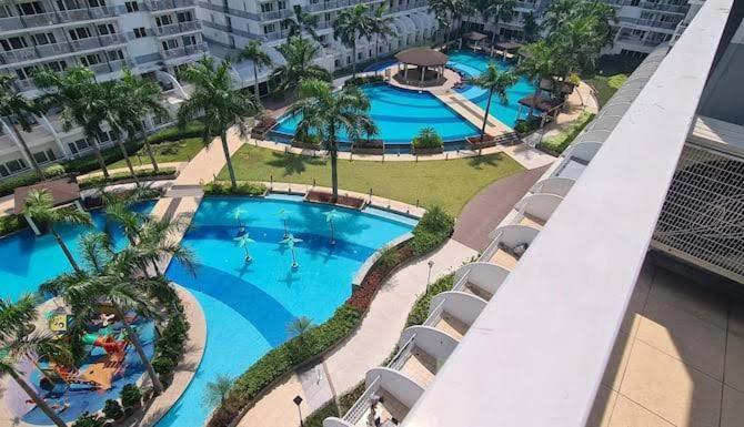Apartment Shell Residences C15 Shortwalk Sm Mall Of Asia/airport *