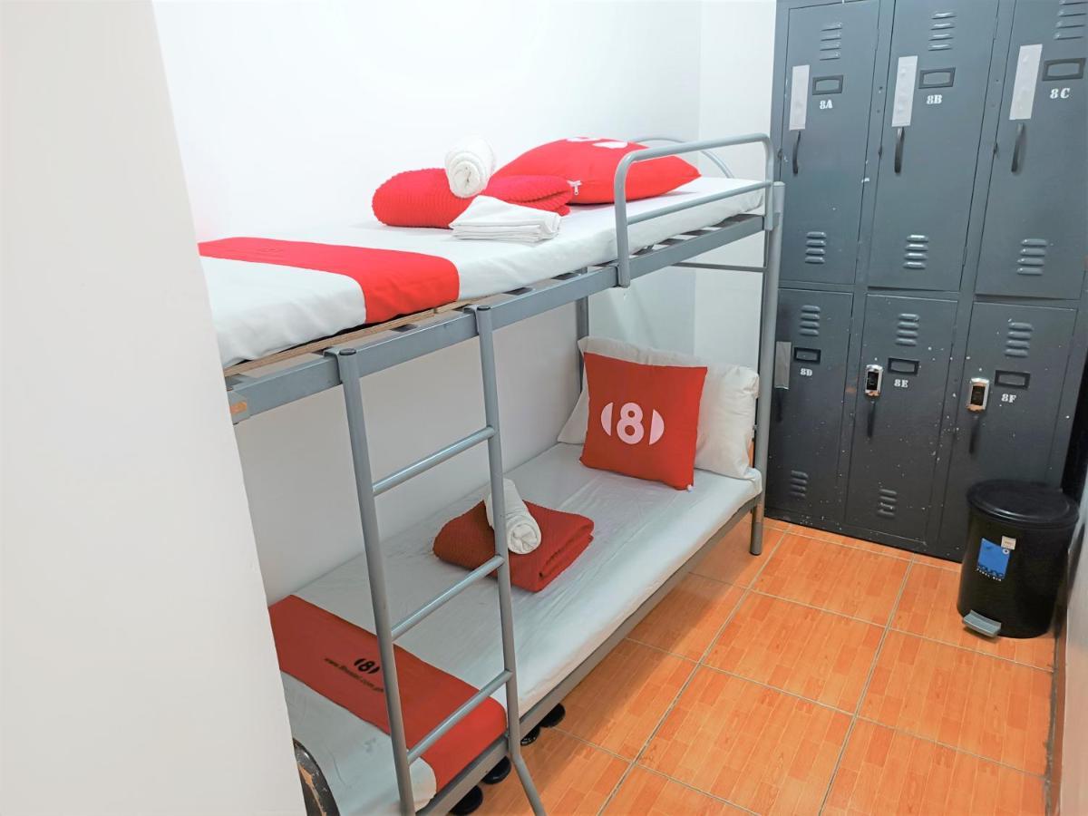 8hostel Hostel *