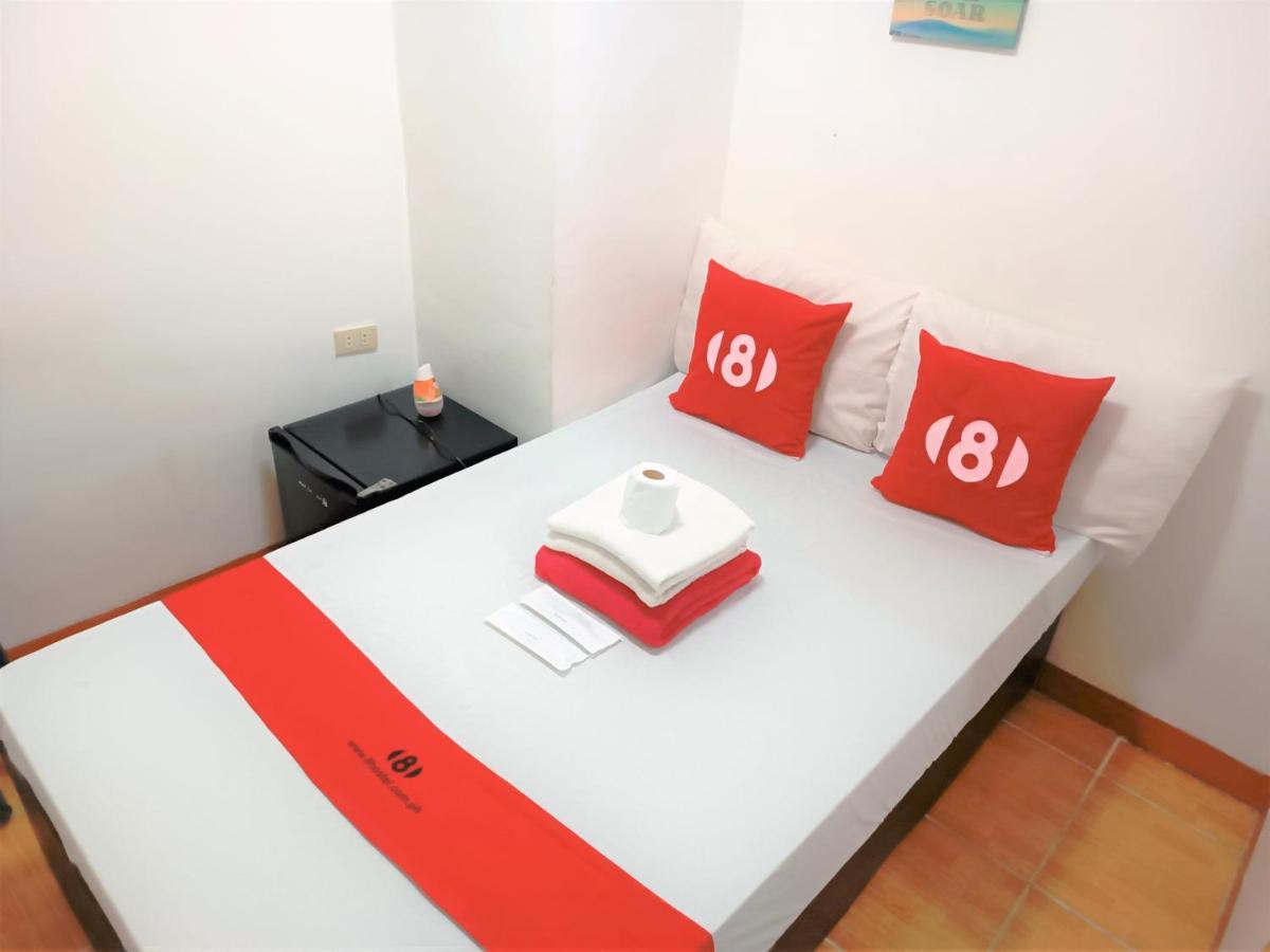 8hostel * Manila